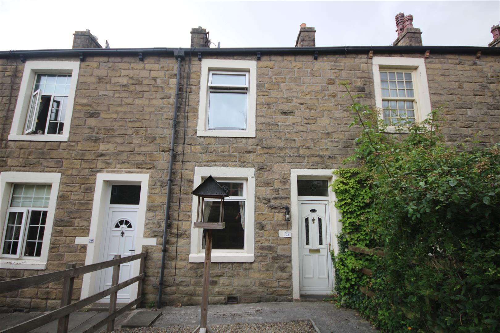 2 bedroom terraced house For Sale in Barnoldswick - Main Image